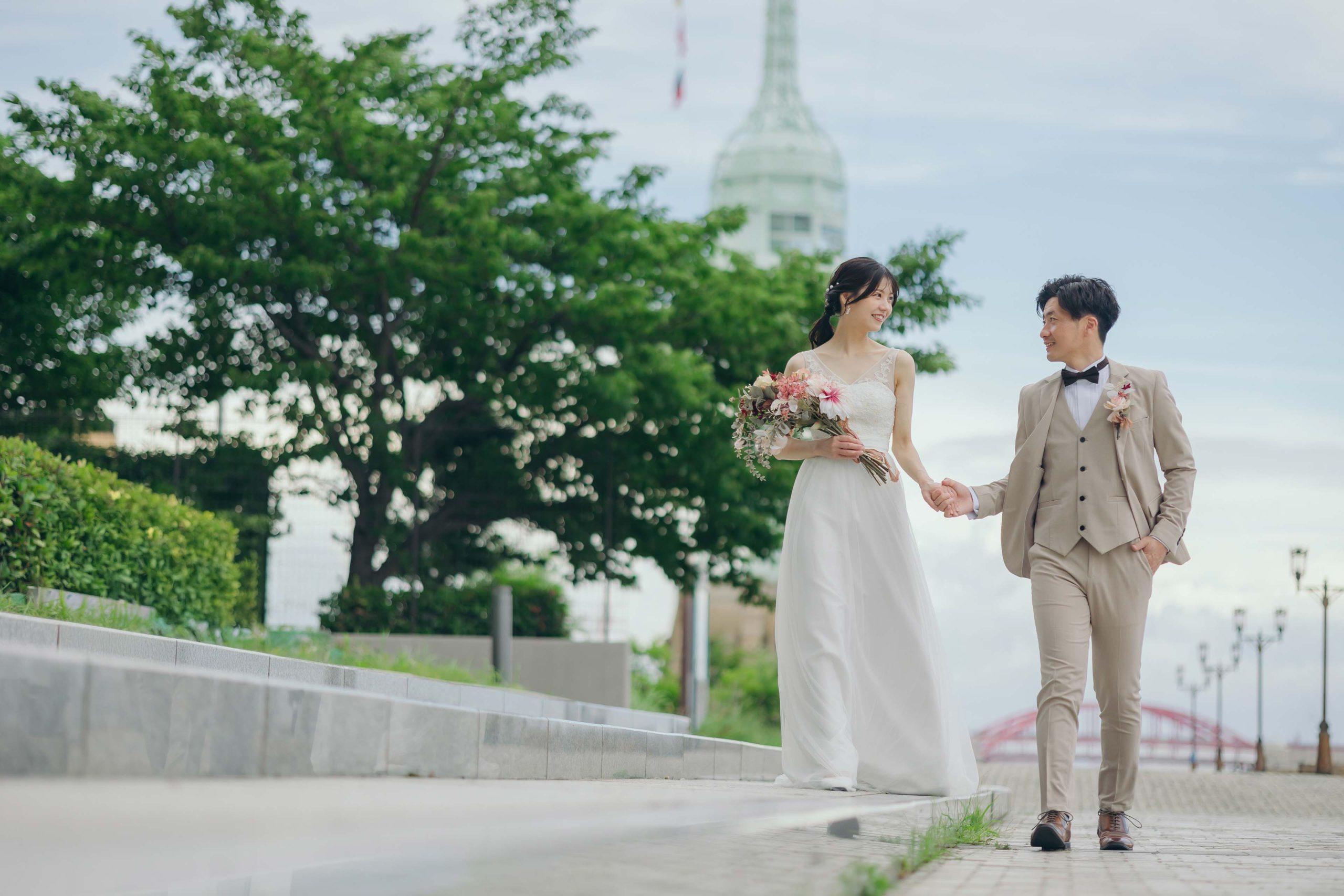 沖縄でリゾートウェディングイメージ